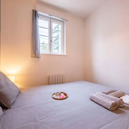 Apartman Le Cognacais Centre-ville Cosy & Elegant *